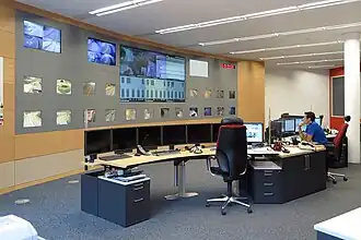 La centrale de commande du tunnel.
