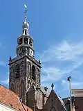 La tour de l'église Saint-Jean.