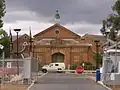 Goulburn Gaol&nbsp;(en), bâtiment principal, conçu en 1884.