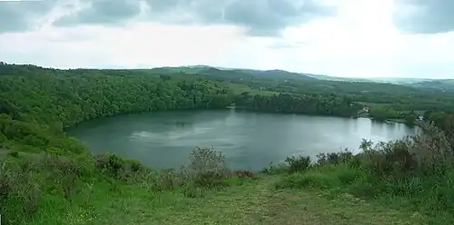 Gour de Tazenat (Puy-de-Dôme, France).
