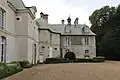 Château de Blossac : façade ouest sur la cour d'honneur.