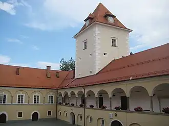 Rače-Fram