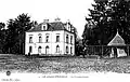 Grand-Fougeray ː le château de la Chaumontelais au début du XXe siècle (carte postale).