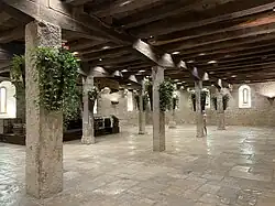 Grand Cellier