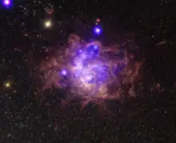 NGC 604 en rayon X et en lumière visible (télescope spatial Hubble & Chandra).