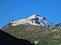 La Grande Motte en journée depuis le barrage du Saut.