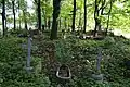 Tombes en limite du cimetière