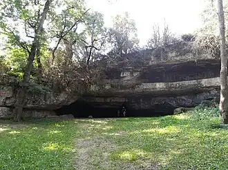 La grotte de Lacalm