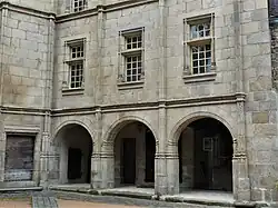 Arcades.