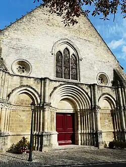Le portail ouest