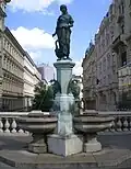 La fontaine de la Fille aux oies à l'extrémité supérieure du Rahlstiege