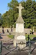 Monument aux morts.