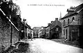 Guichen : la route de la Chapelle-Bouëxic vers 1920 (carte postale J. Sorel).