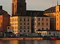 vänster