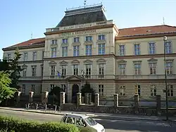 Lycée.