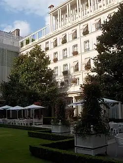Les jardins du Bristol.