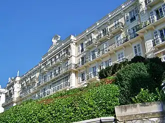 Vue d'un monument historique d'Aix-les-Bains.