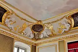 Le salon Le Brun.