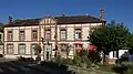 La mairie.