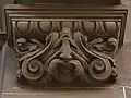 Détail d'une colonne de l'hôtel des Arts et métiers de Metz de G. Oberthür