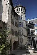 Vue de la cour intérieure.