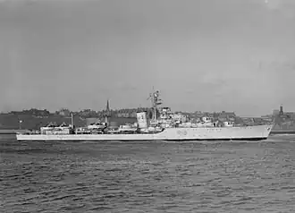 illustration de HMS St. Kitts (D18)