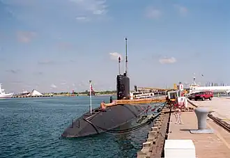 illustration de HMS Turbulent (S87)