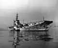 HMS Warrior en 1945 peu avant son transfert à la Marine canadienne