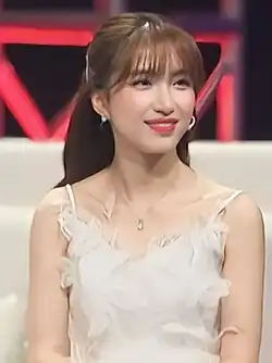 Hòa Minzy (vi)