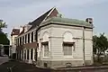 Bâtiment conçu pour Maria Hoofman (en) en 1801 à Haarlem.