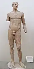 Agias, du monument de Daochos.Copie d'un bronze de Lysippe, 336-332, marbre H. 2&nbsp;m. MArch Delphes.,