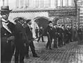 La Garde blanche à Siltasaari lors des émeutes de Hakaniemi en août 1906.