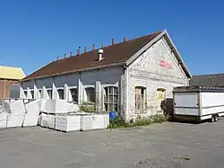 Les bains-douches.