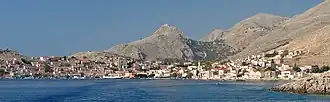 Vue générale du port d'Emborios