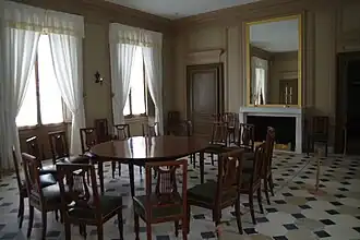 Salle à manger.