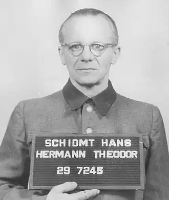 Hans-Theodor Schmidt, attaché à Hermann Pister