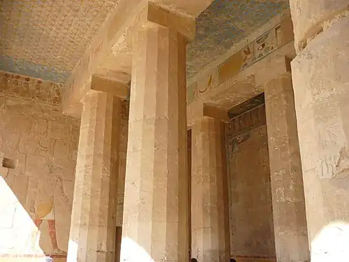 photo du plafond