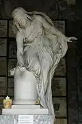 Statue sur la sépulture Bürklin.
