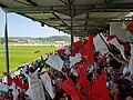 Tribune principale (2019) toujours sans tribune derrière les buts