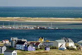 Maisons, port et dune