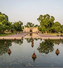 Terrasse Hayat Baksh.