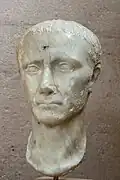 Tête de Jules César. Marbre, Ier siècle ap. JC