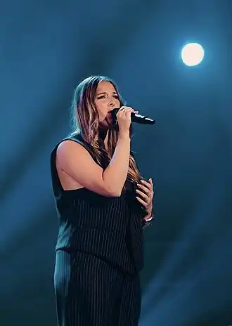 Héléna.