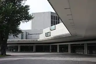 Le théâtre municipal d'Helsinki (1967, Timo Penttilä).