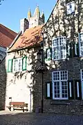 Place Hendrik Geeraert.