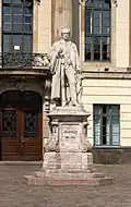 Statue de Hermann von Helmholtz à Berlin