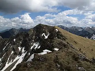 Vue depuis l'ouest.