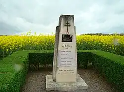 La stèle des victimes du 28 août 1944 en 2008.