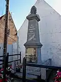 Le monument aux morts.