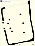 Plan du bâtiment principal avec les trous de poteau retrouvés